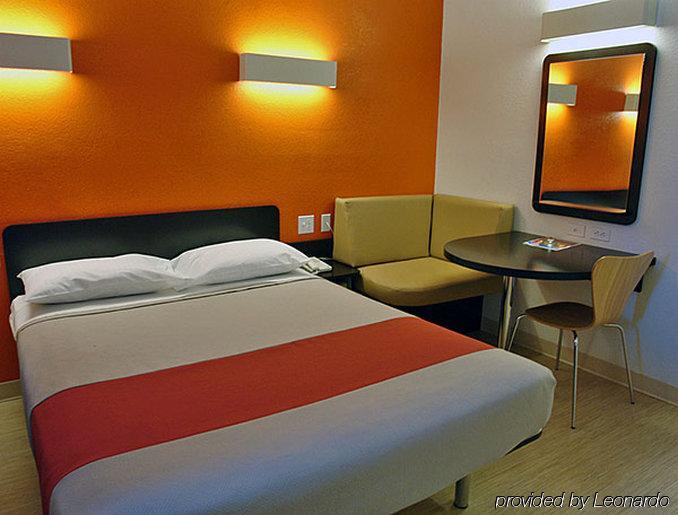 Motel 6-Canton, TX Eksteriør billede